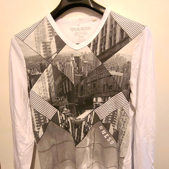 Guess t shirt - Picture 1 of 4